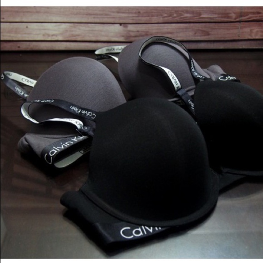 NWOT Calvin Klein lightly lined semi bras